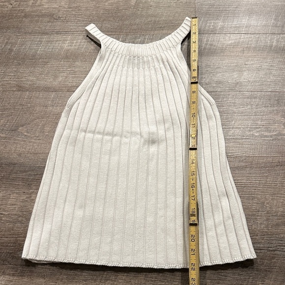 Rue and Willow Elegant White Ribbed sweater halter Top Size Small - Picture 5 of 7